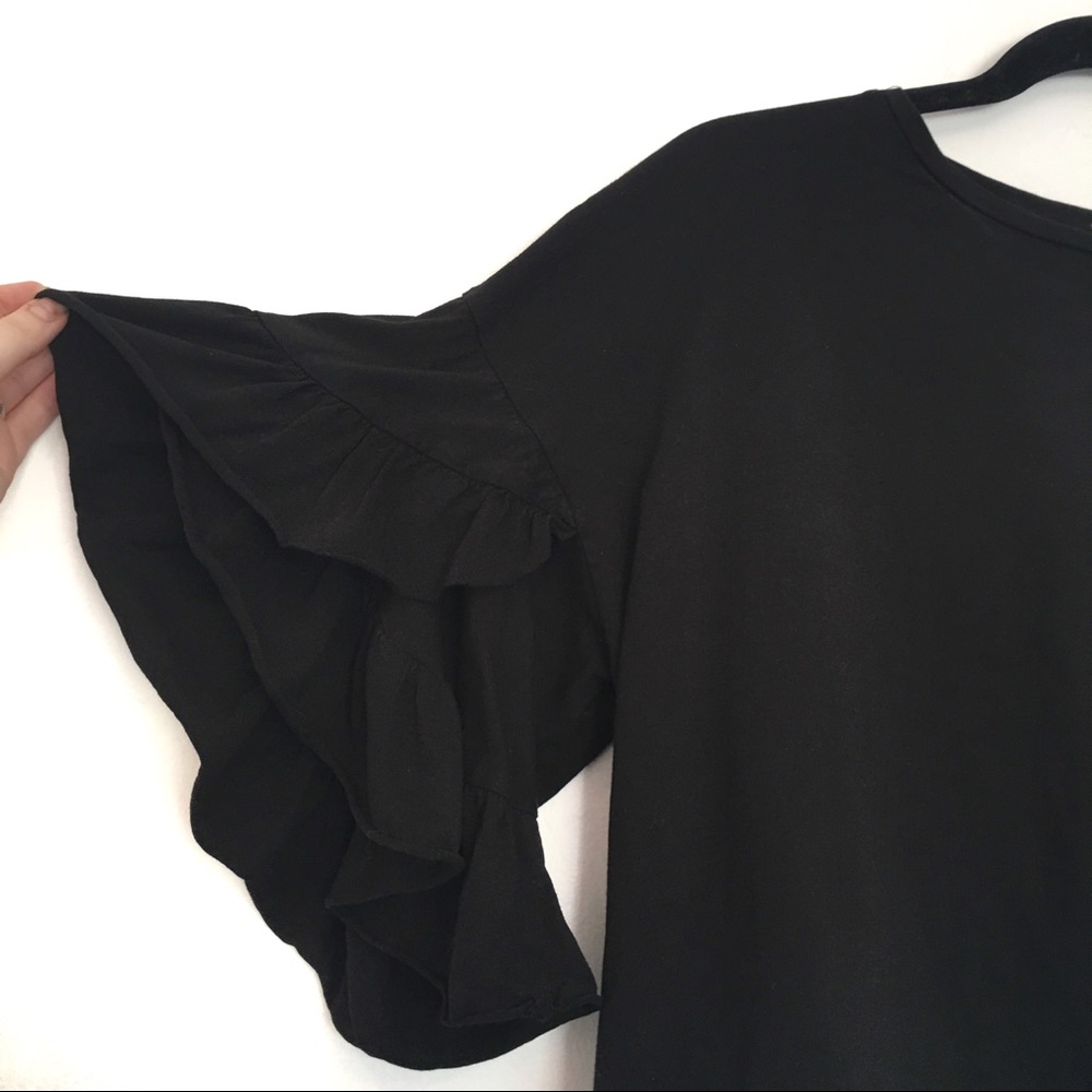 [ZARA] Crew neck wide ruffle sleeves T-shirt top - Picture 2 of 4